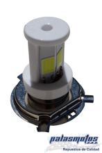 Cargar imagen en el visor de la galería, BOMBILLO LED 12V TRICETA
