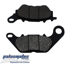 Cargar imagen en el visor de la galería, JUEGO PASTILLAS FRENO PLM DEL LIBERO125/YBR125/CRIPTON115/FINO/TRAS N-MAX
